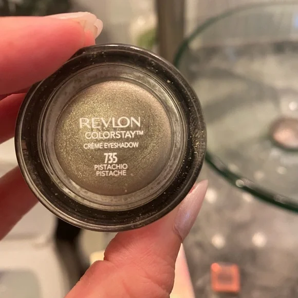 3 pallets 2 small eyeshadow ( circle one is a crème shadow) - Picture 4 of 6